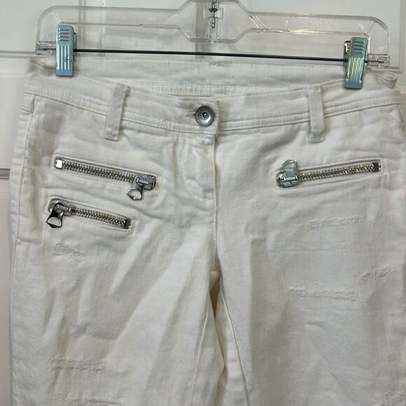 Benetton white distressed jeans with three zippers in front and slit ankle XS - Picture 3 of 8